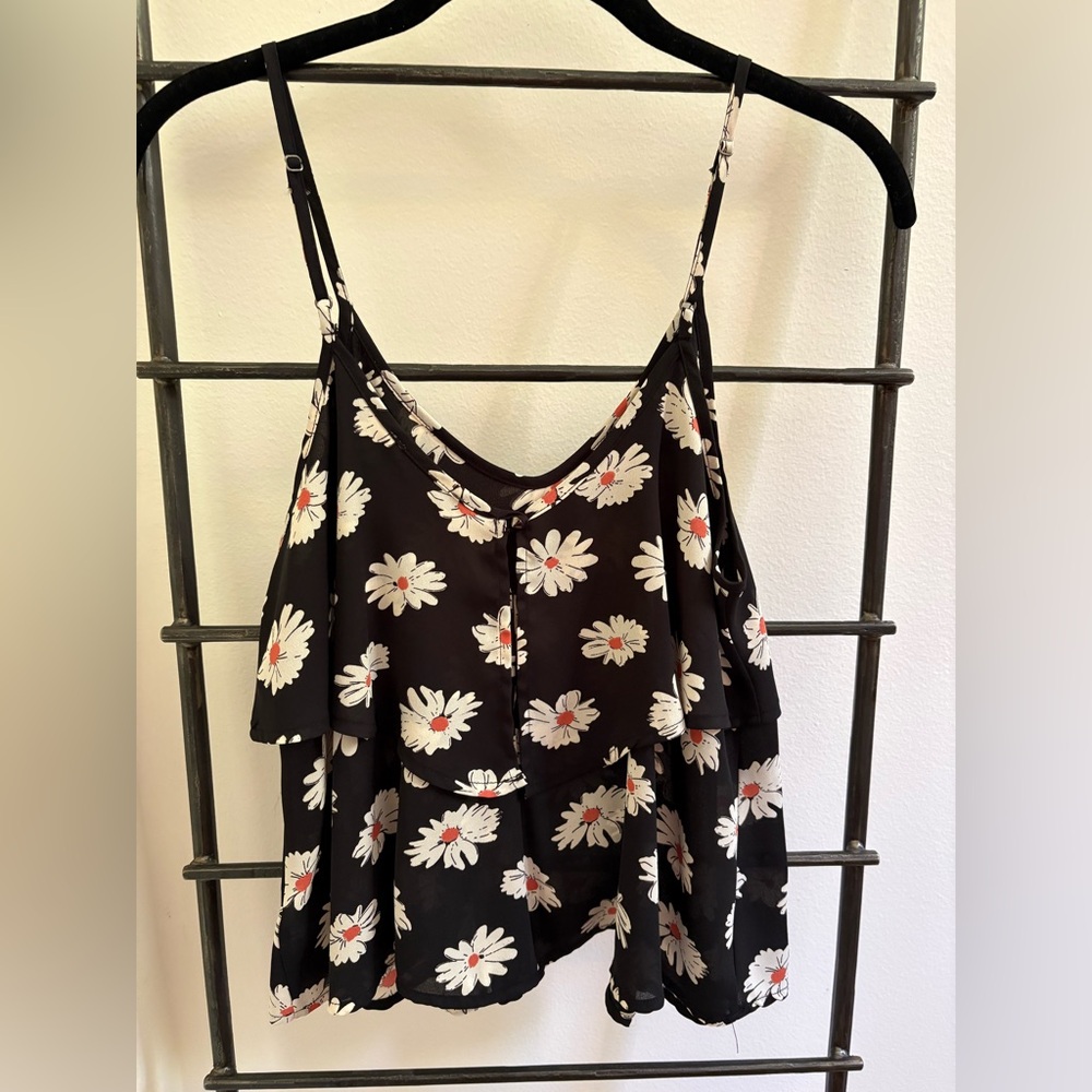 ASTR Tank Top - Picture 4 of 6